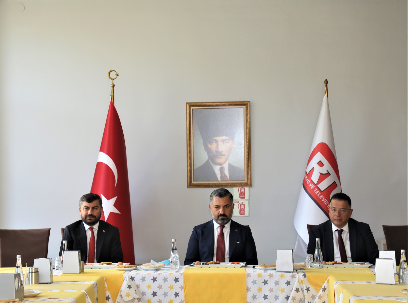 Şahin, Şehit Yakını ve Gazileri Unutmadı