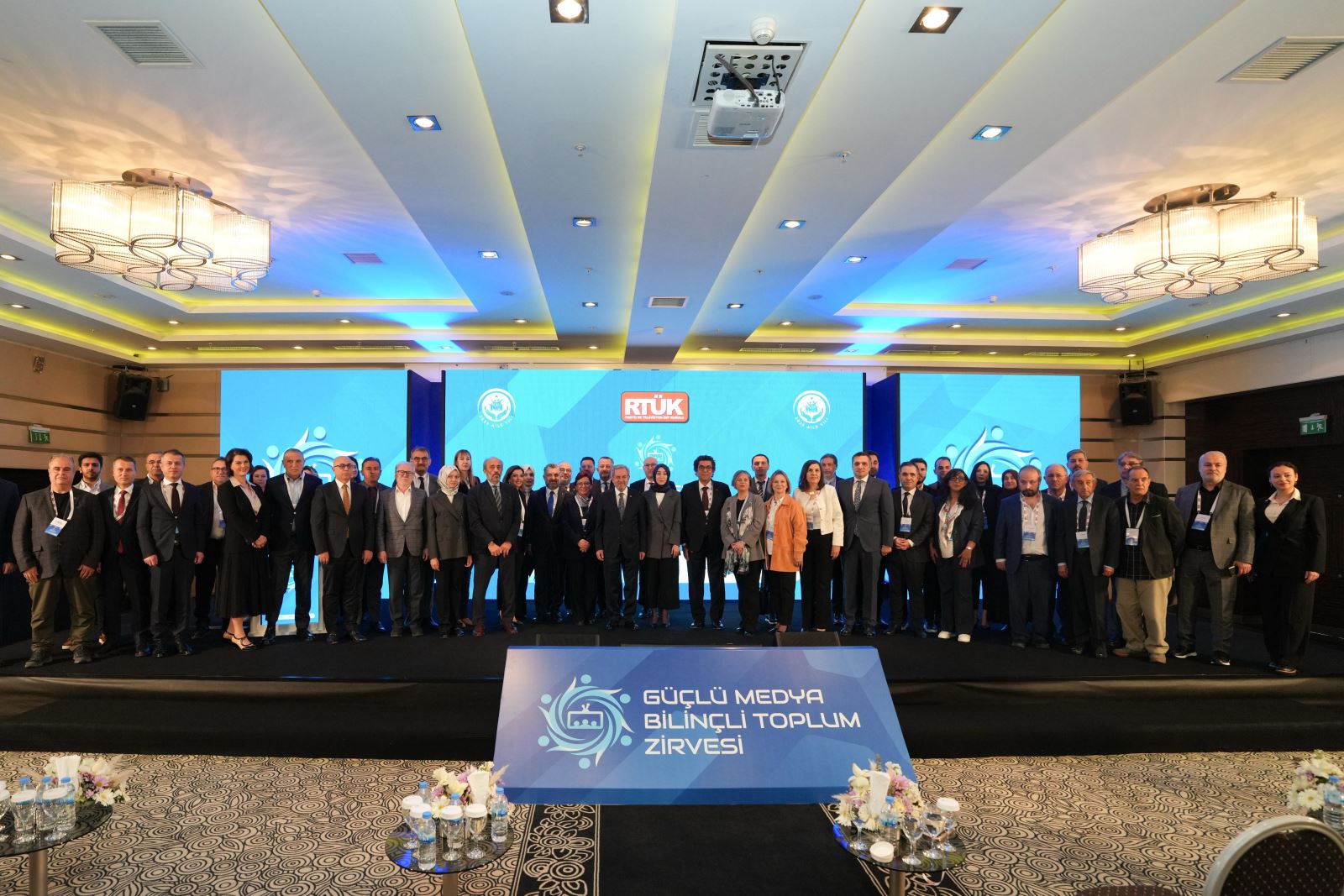 "Güçlü Medya, Bilinçli Toplum Zirvesi” Başladı